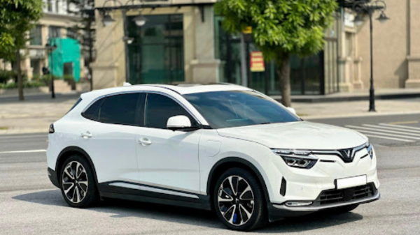 VF8 - Xe 5 chỗ 
